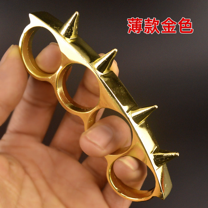 Pointed four-finger fist ring four-finger fist buckle, ring boxing gloves with car life-saving equipment finger tiger