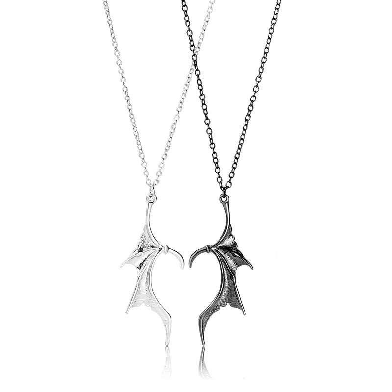 2Pcs/set Matching Drogan Wings Magnetic Necklaces for Couples BFFs
